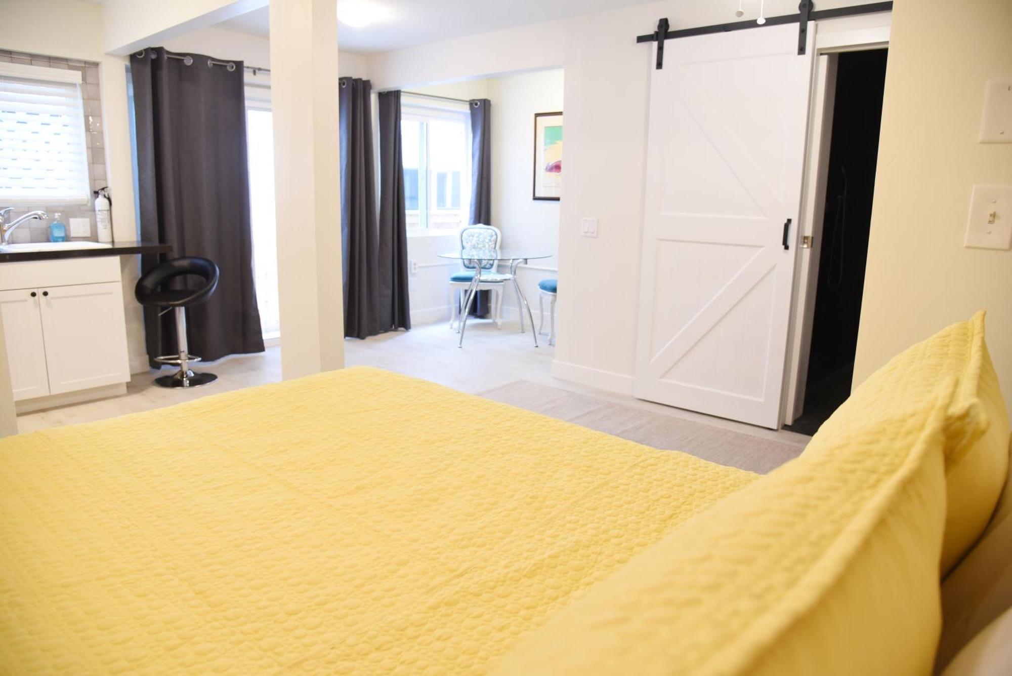 Mile To Beach! Private, Family & Pet Friendly Oasis! Pool Table & Hot Tub! Оушенсайд Экстерьер фото